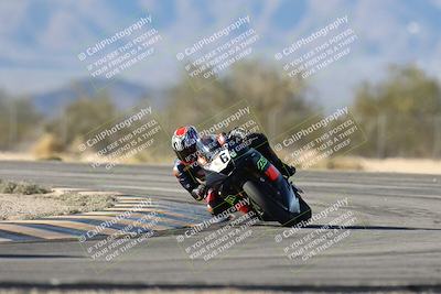 media/Dec-07-2025-CVMA (Sun) [[3e7d2de5dc]]/Race 12- Formula 40 MW and LW/